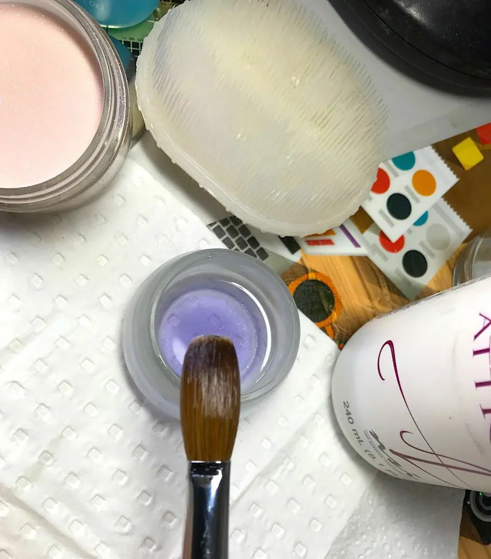 Acrylic Kolinsky Nail Brush #18 Crimped