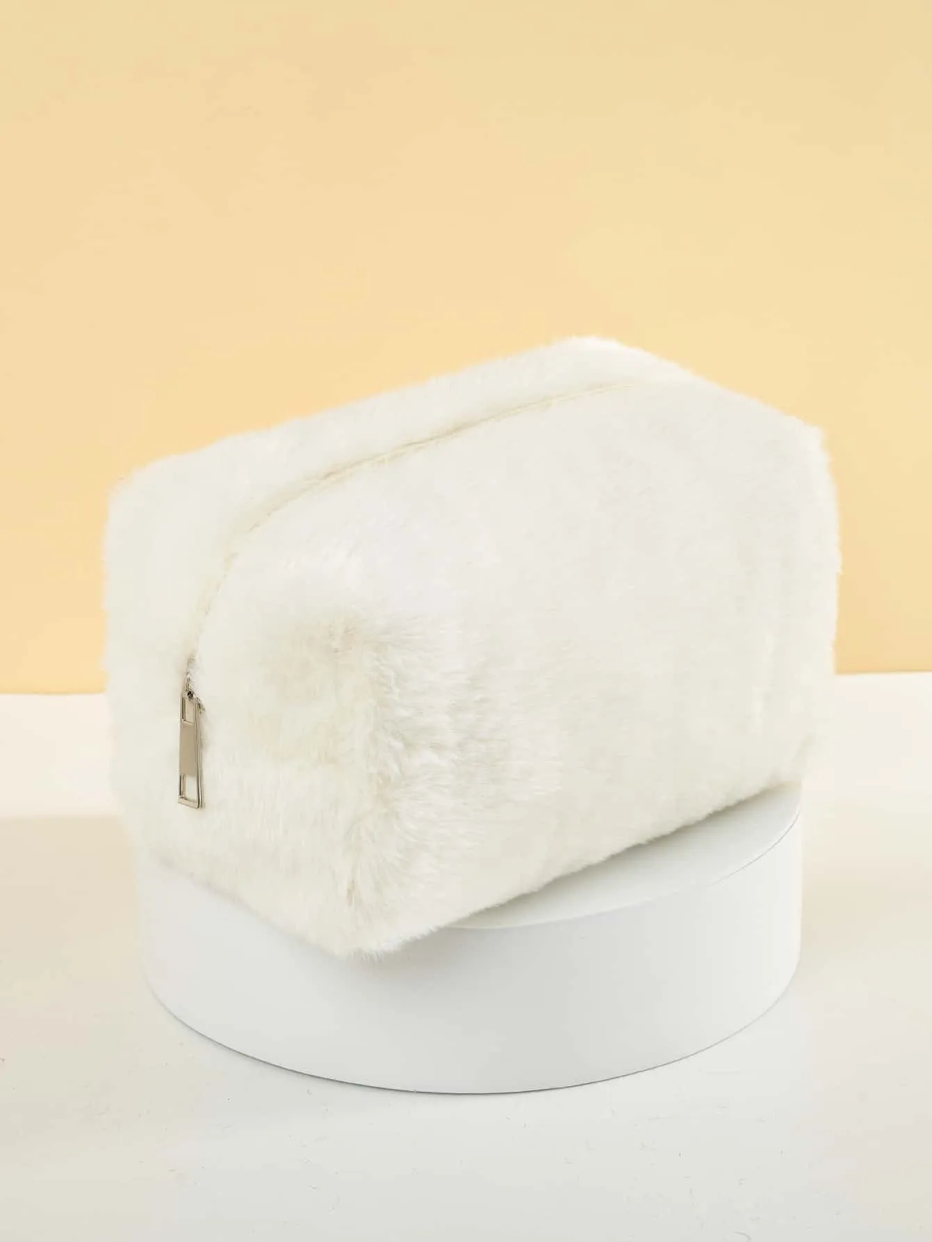Plain Plush White Makeup Bag Cosmetic Organizer Toiletries Bag Makeup Organizer