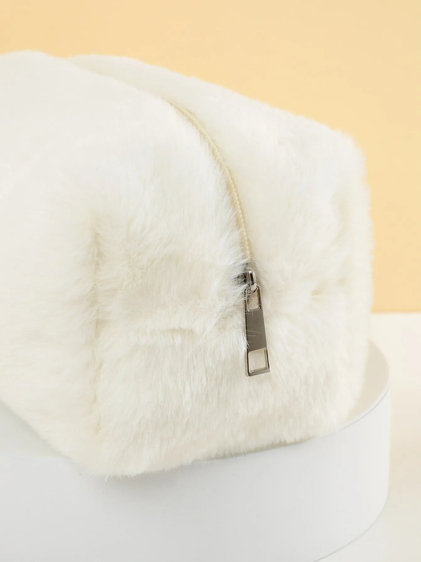 Plain Plush White Makeup Bag Cosmetic Organizer Toiletries Bag Makeup Organizer