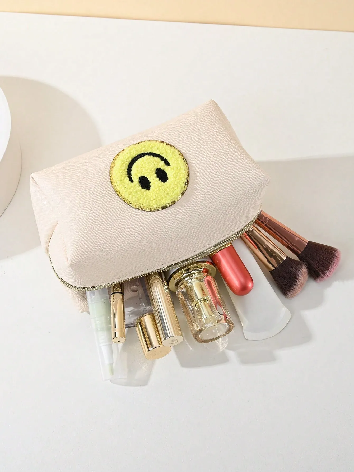 Smiling Face Patched Makeup Bag Makeup Bag Cosmetic Organizer Toiletries Bag